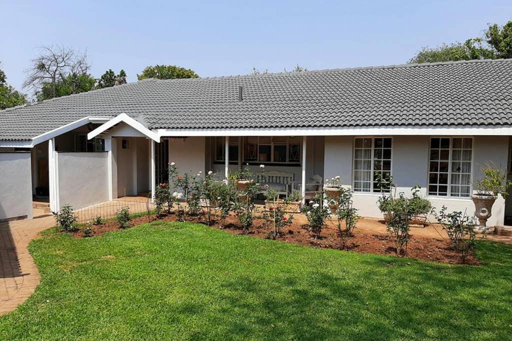 Kruger Southern Cross Malalane Exterior foto