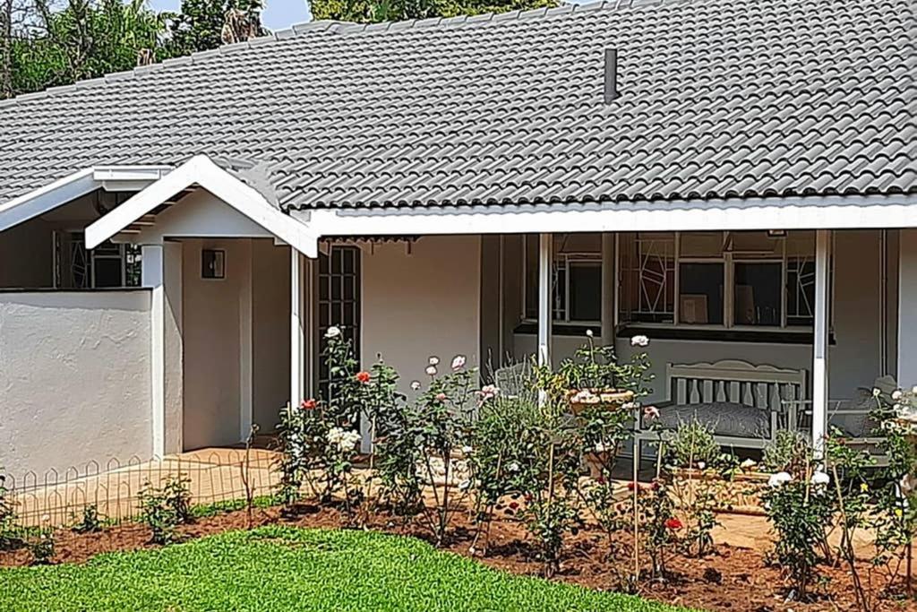 Kruger Southern Cross Malalane Exterior foto